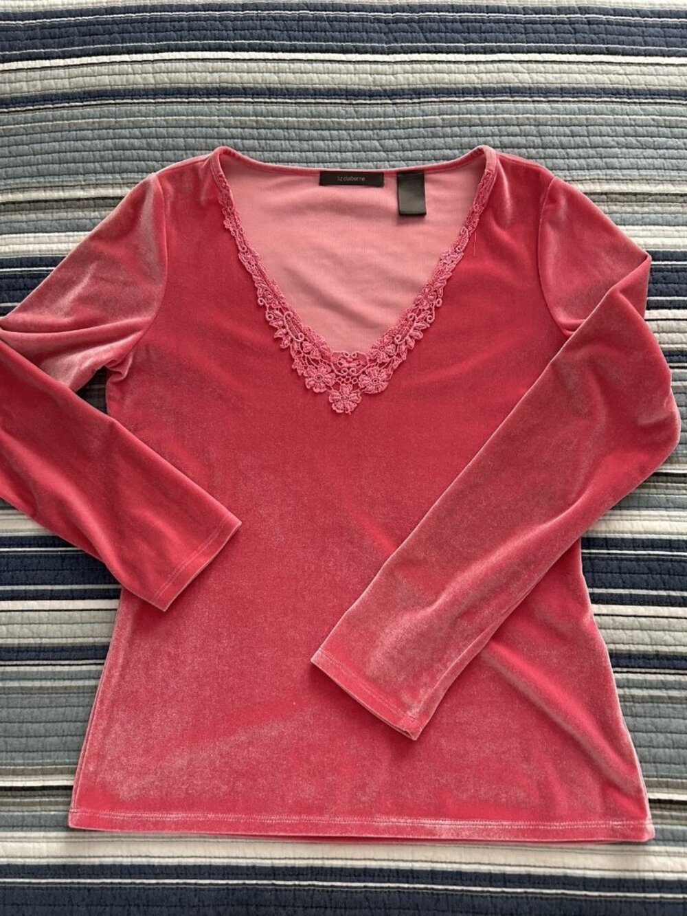 Liz Claiborne Women's Long Sleeve V-Neck Pink Velvet Top with Lace Trim Size S